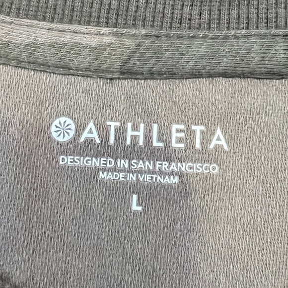 Athleta Camouflage Farallon Crewneck Top - Large - Picture 5 of 9